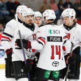 Après avoir dominé la saison régulière, Nathan Vouardoux (numéro 67) et le Lausanne HC veulent aller au bout dans les playoffs qui débutent ce jeudi soir.